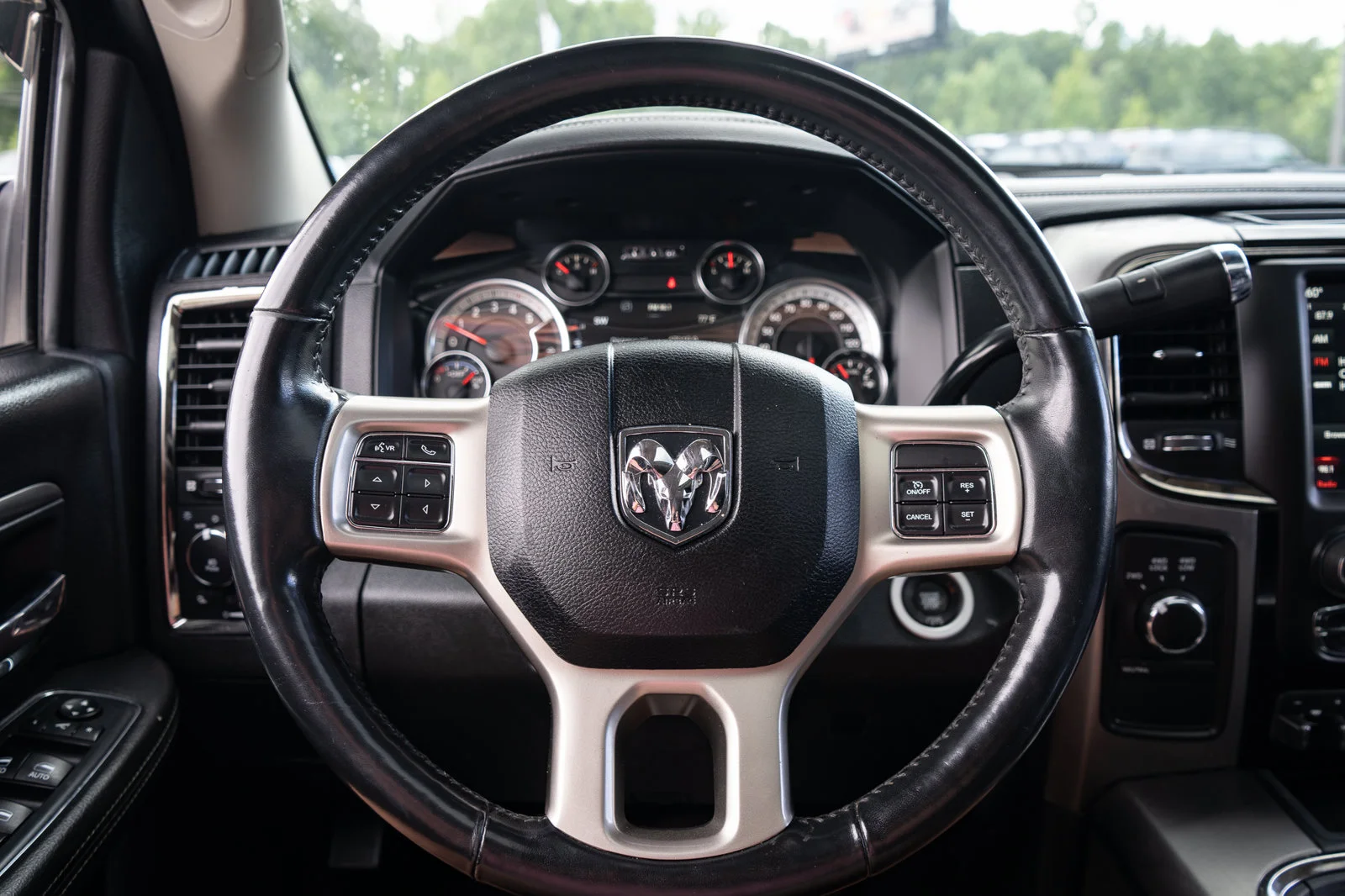 Used 2018 Black Ram Laramie image 29