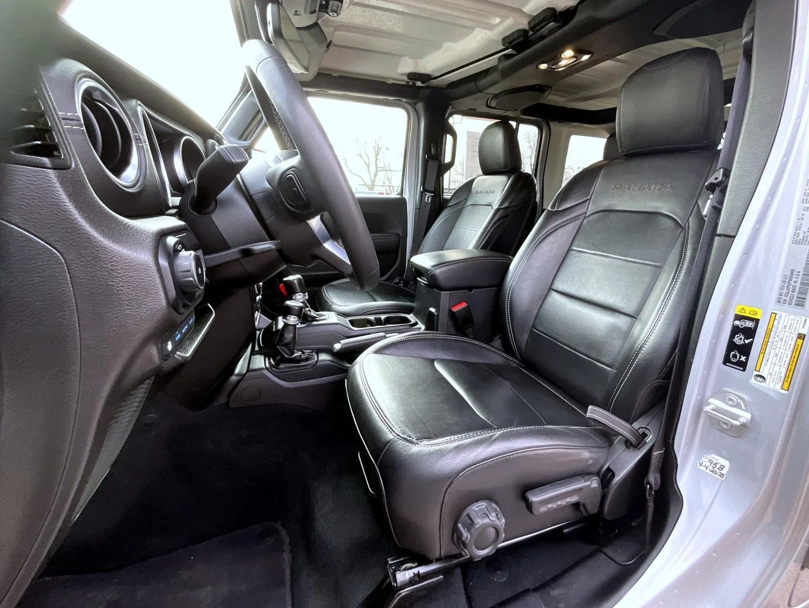 Used 2023 Silver Jeep Sahara 4xe image 11