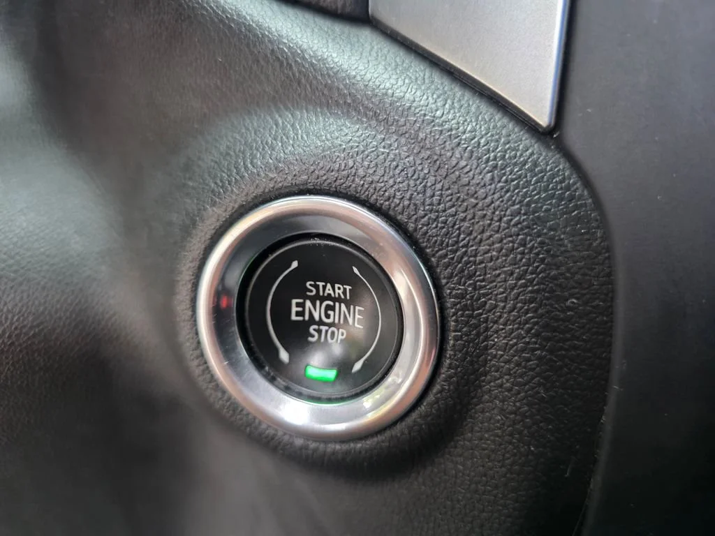 Used 2020 BLACK Chevrolet LT image 21