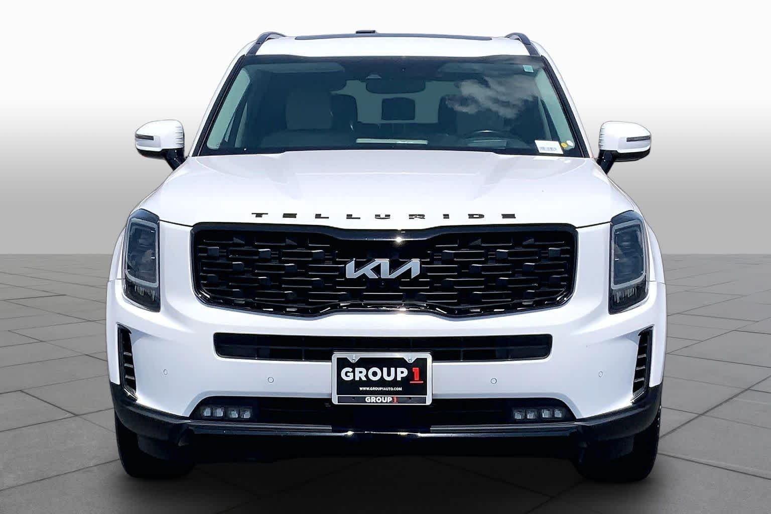 Used 2022 Glacial White Pearl Kia SX image 4