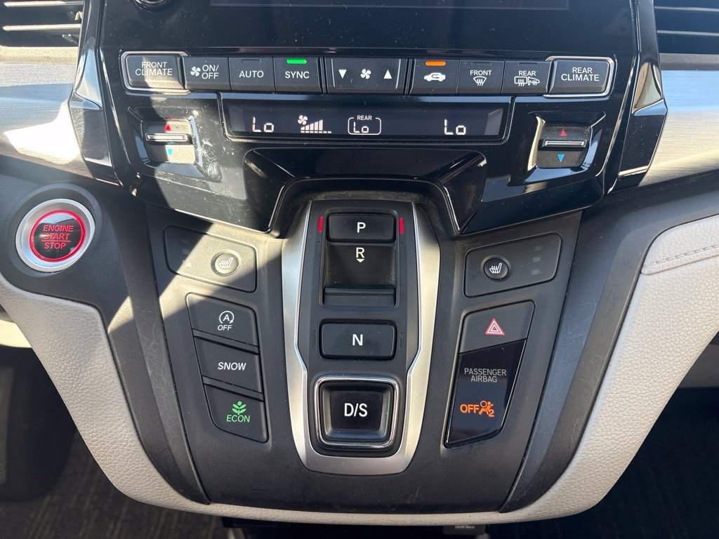 Used 2021 Blue Honda EX-L image 23