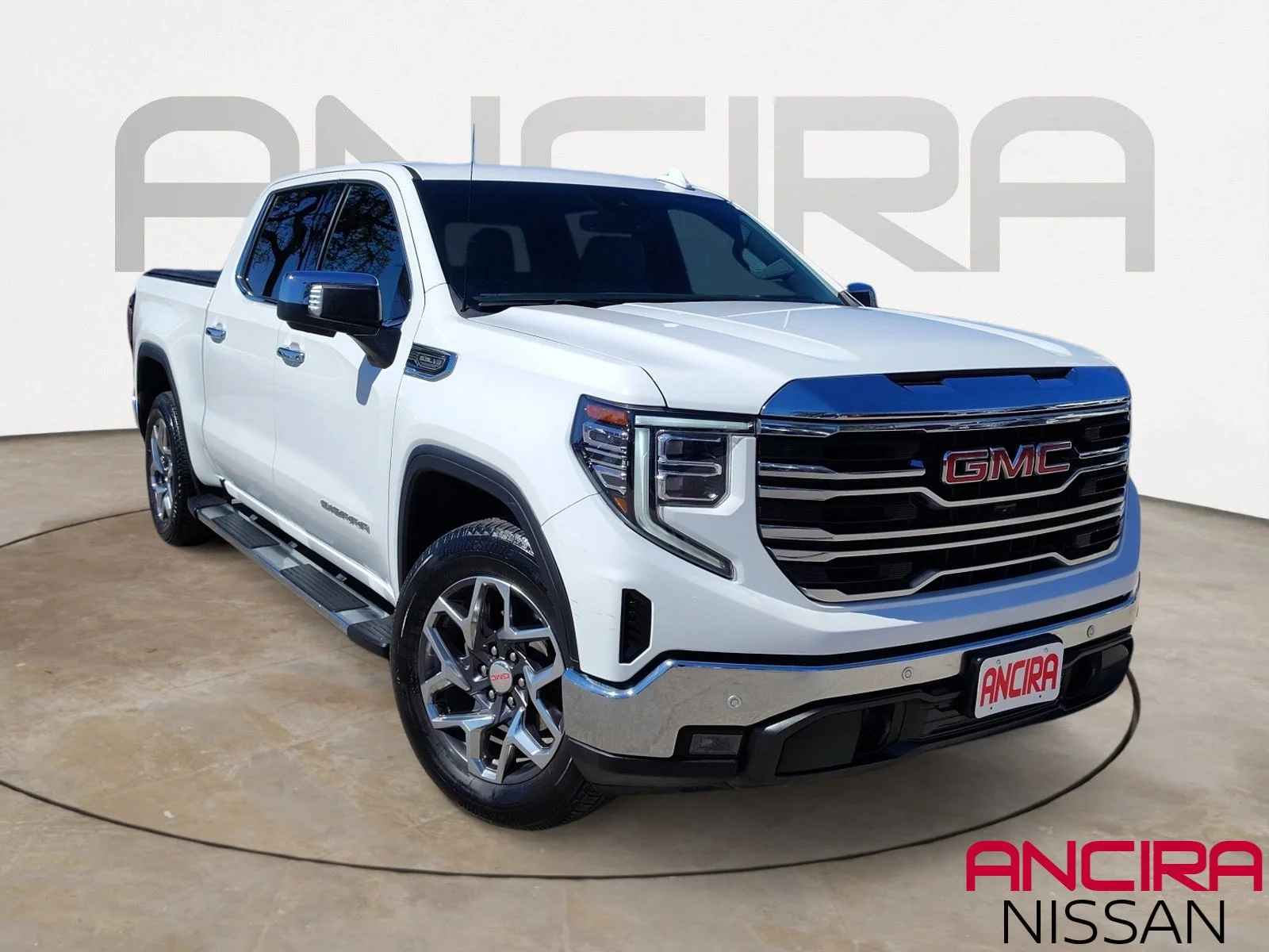 2024 GMC Sierra 2WD Crew Cab Short Box SLT's photo