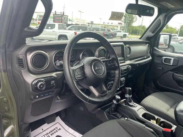 Photo 18