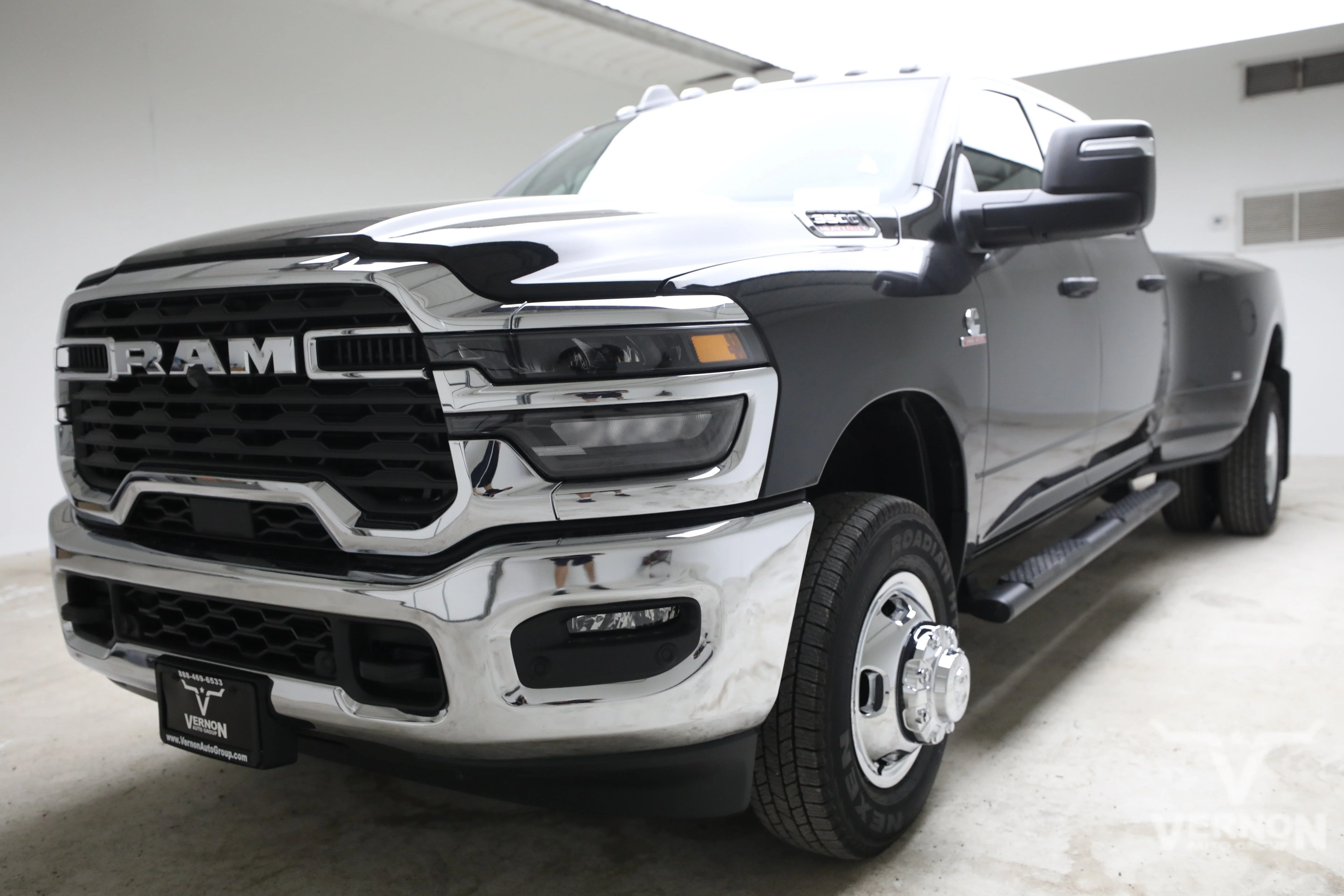 New 2026 Ram 3500 DRW ST Crew Cab 4x4
