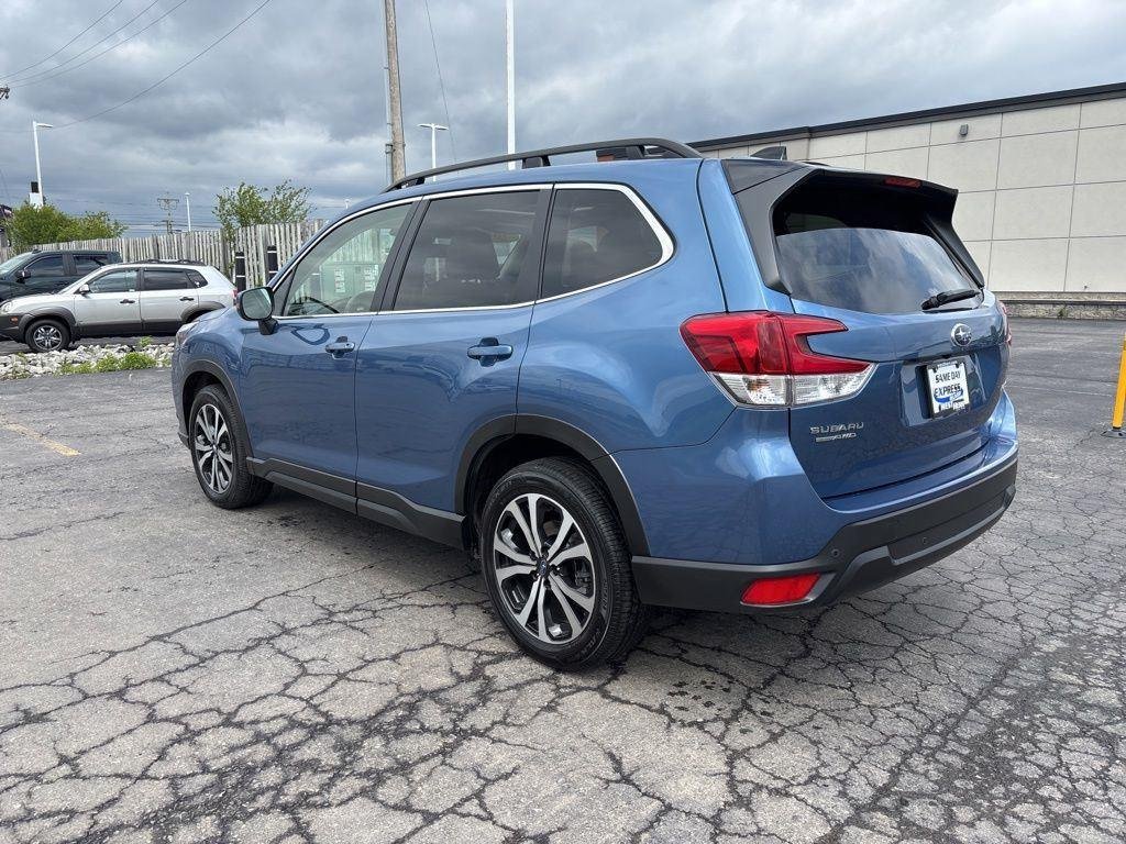 Used 2024 Horizon Blue Subaru Limited image 5