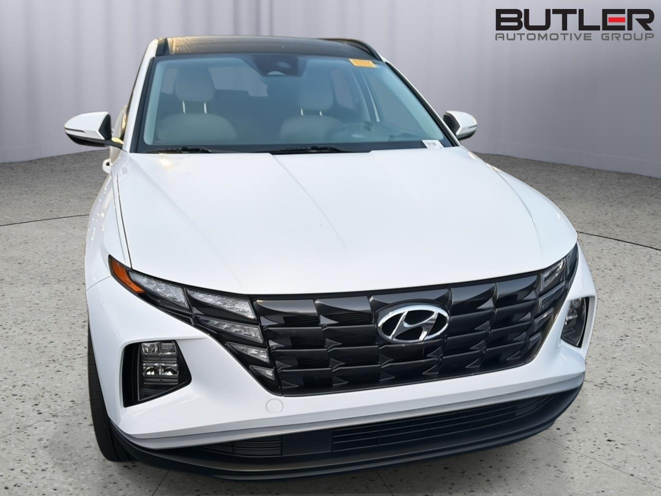 Used 2024 White Pearl Hyundai SEL Convenience image 5