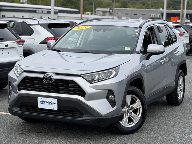 2021 Toyota RAV4 XLE