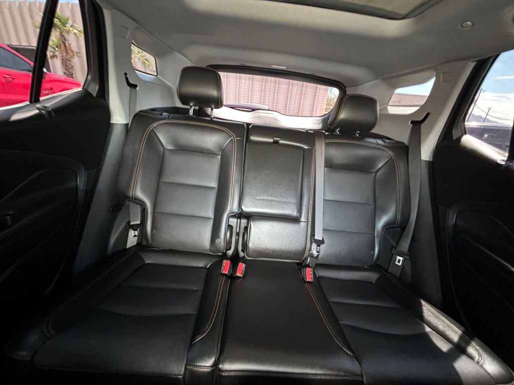 Used 2021 Gray GMC SLT image 19
