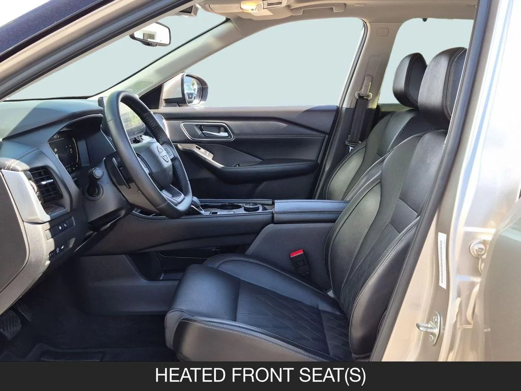 Used 2026 Gold Nissan Platinum image 14