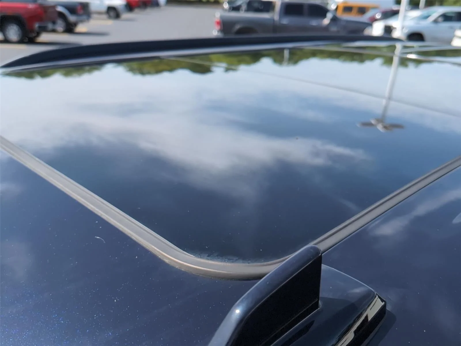 Used 2021 MIDNIGHT BLUE METALLIC GMC AT4 image 16