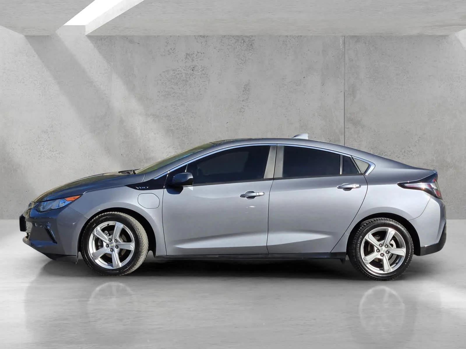 2019 Chevrolet Volt LT - Photo 7
