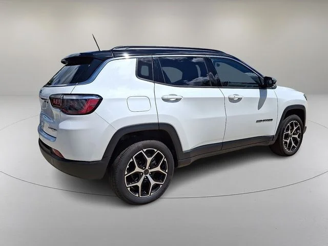 Used 2025 White Jeep Limited image 11