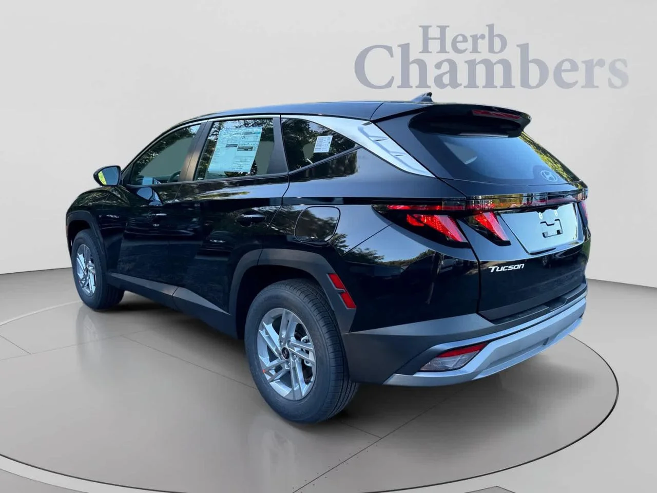 New 2026 Black Hyundai SE AWD image 3