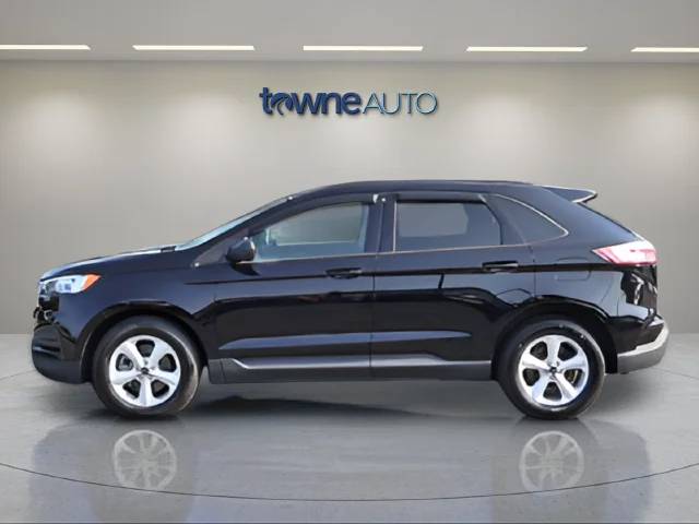 Certified Used 2024 Black Ford SE image 3