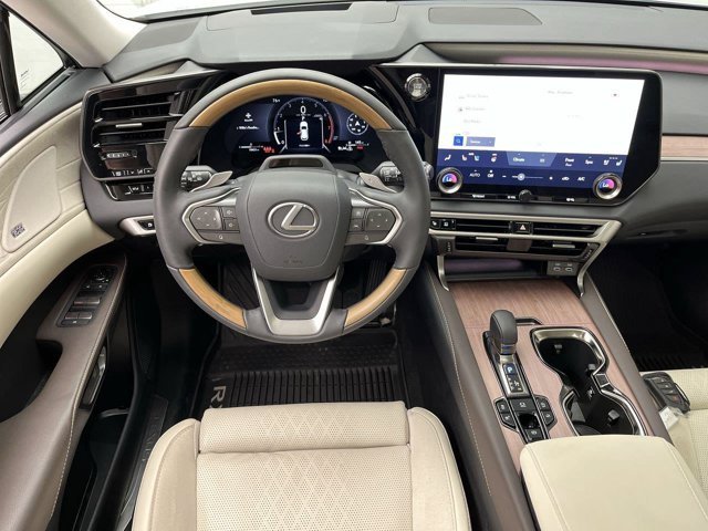 Used 2026 Eminent White Pearl Lexus RX 350 Luxury image 4