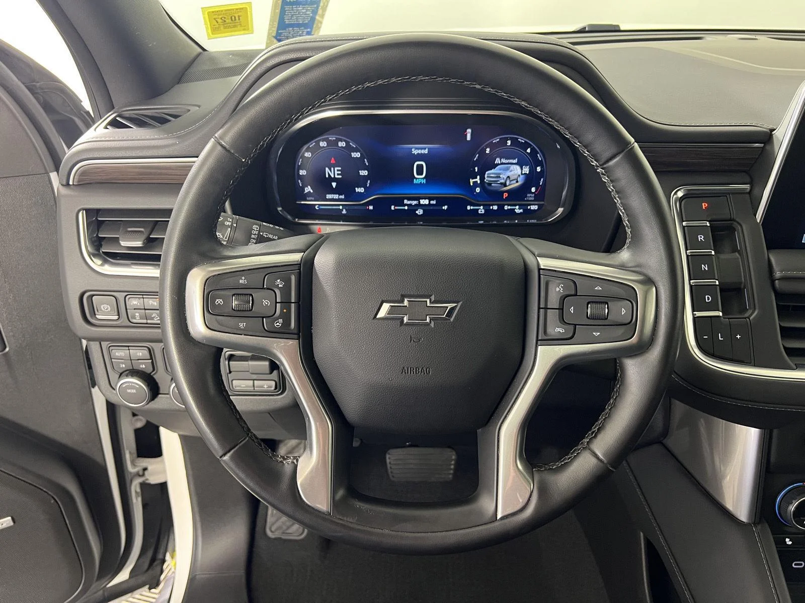 Used 2024 Summit White Chevrolet Z71 image 10