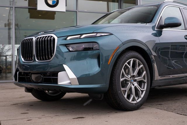 Certified Used 2026 Blue Ridge Mountain Metallic BMW xDrive40i image 6