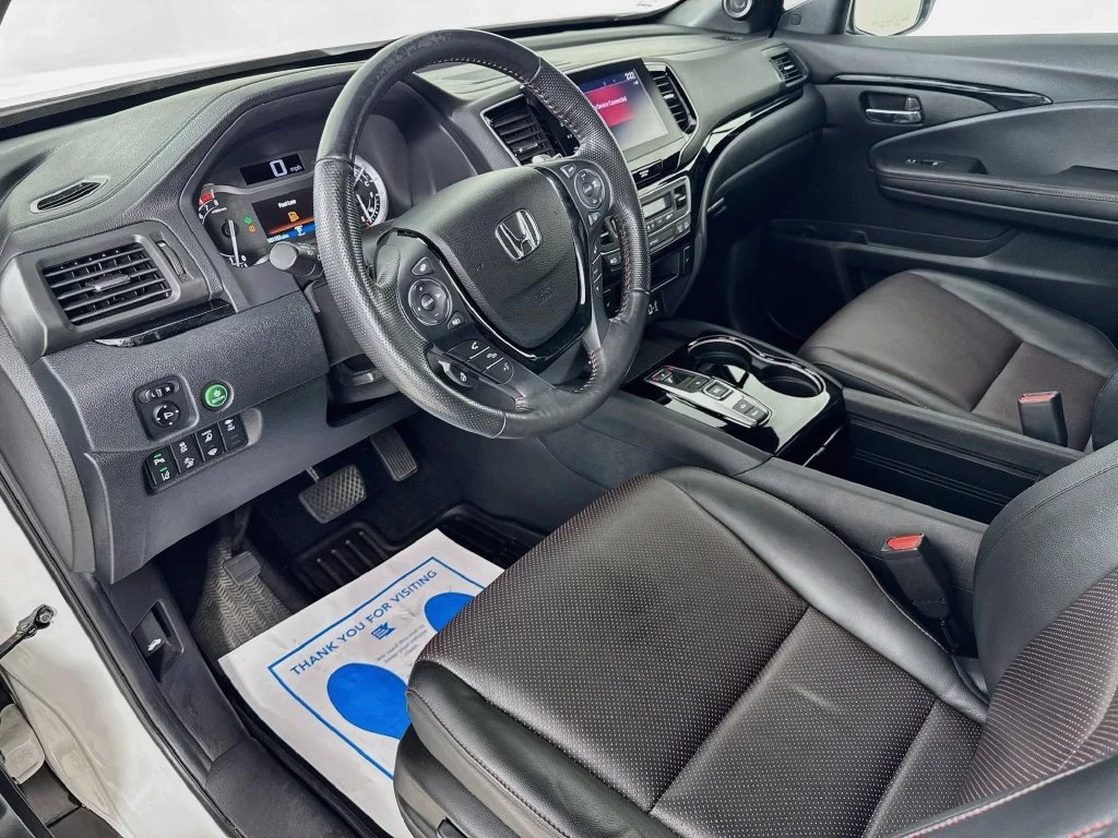 Certified Used 2021 White Honda Black Edition image 9