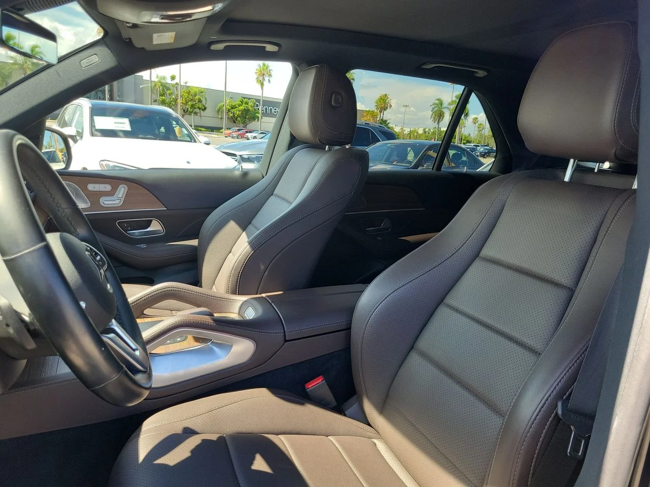 Certified Used 2022  Mercedes-Benz GLE 350 image 22