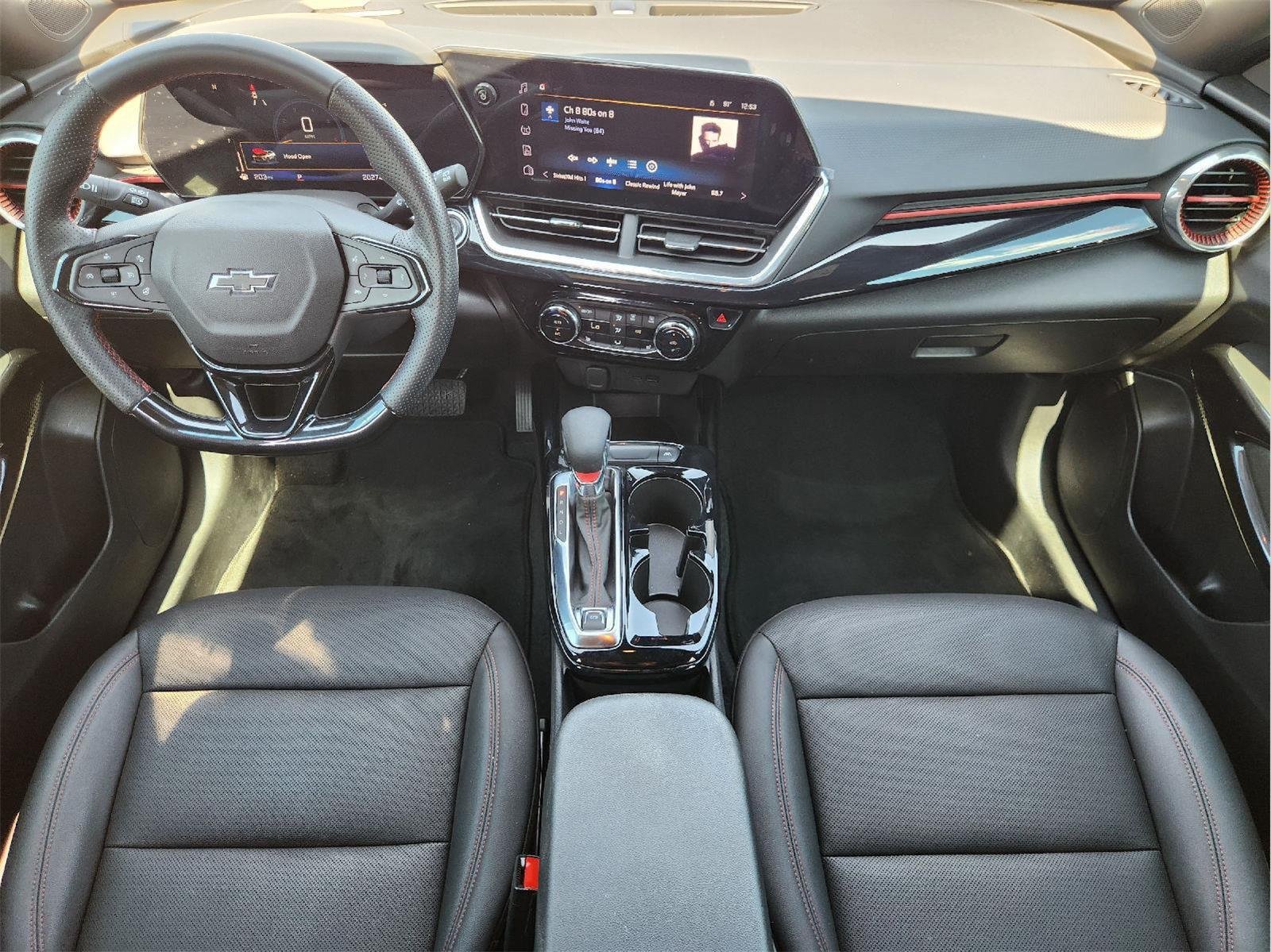 2024 Chevrolet Trax RS - Photo 24