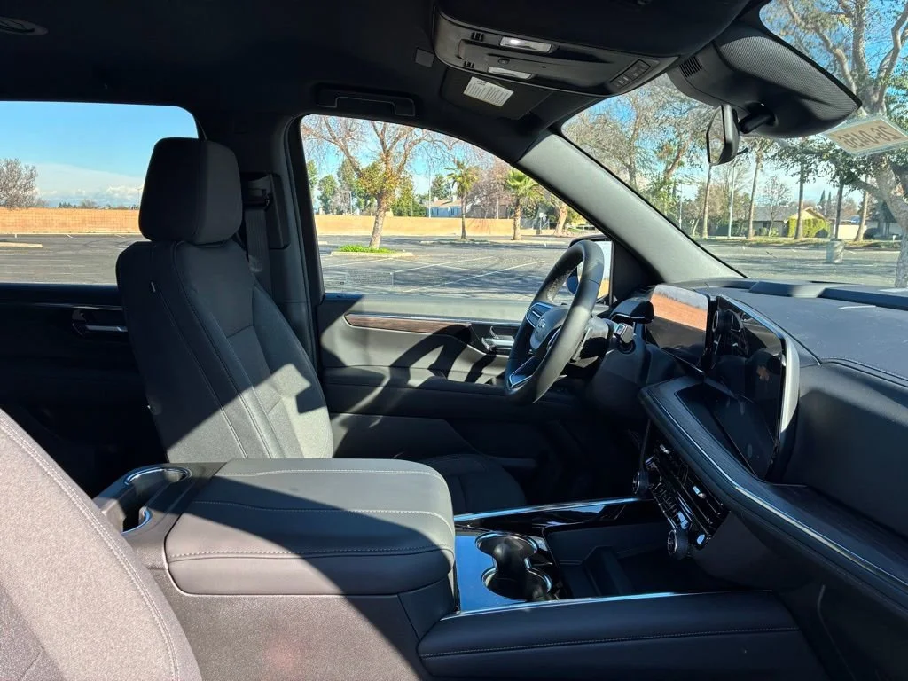 2026 Chevrolet Tahoe LS - Photo 31