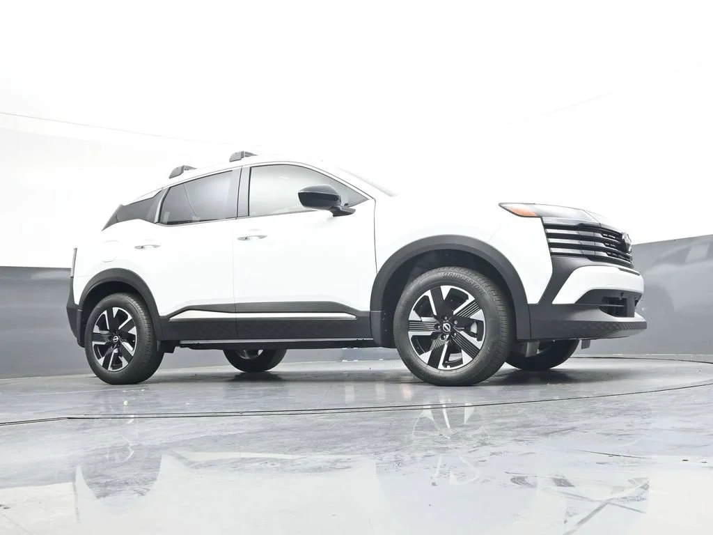 Used 2026 White Nissan SV image 35