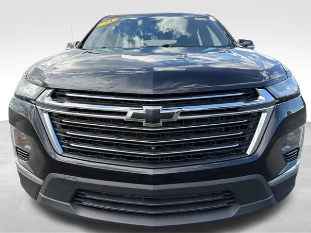 Used 2023 Mosaic Black Metallic Chevrolet LT Leather image 10