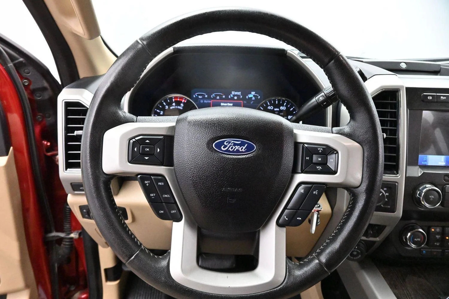 Used 2021 Rapid Red Metallic Tinted Clearcoat Ford LARIAT image 15