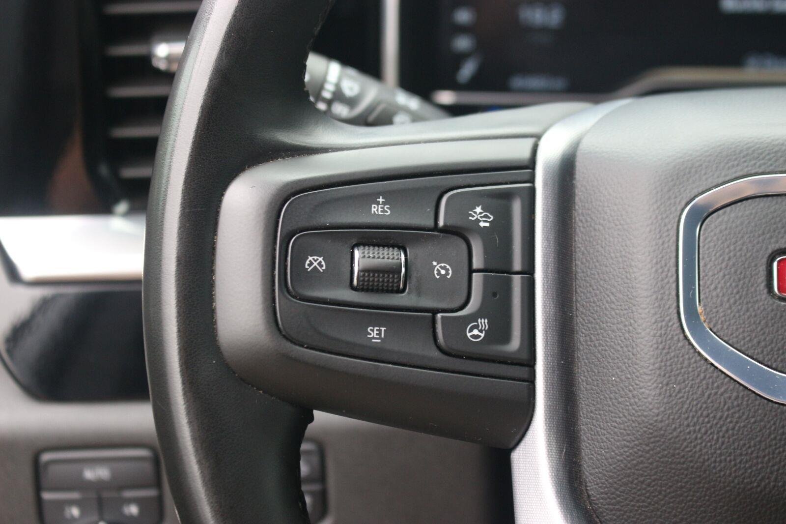 Used 2025 Sterling Metallic GMC SLT image 20