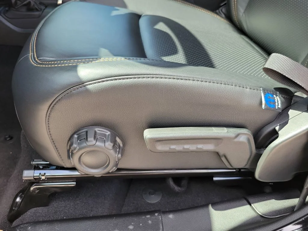 2025 Jeep Wrangler 4-Door Sahara - Photo 18