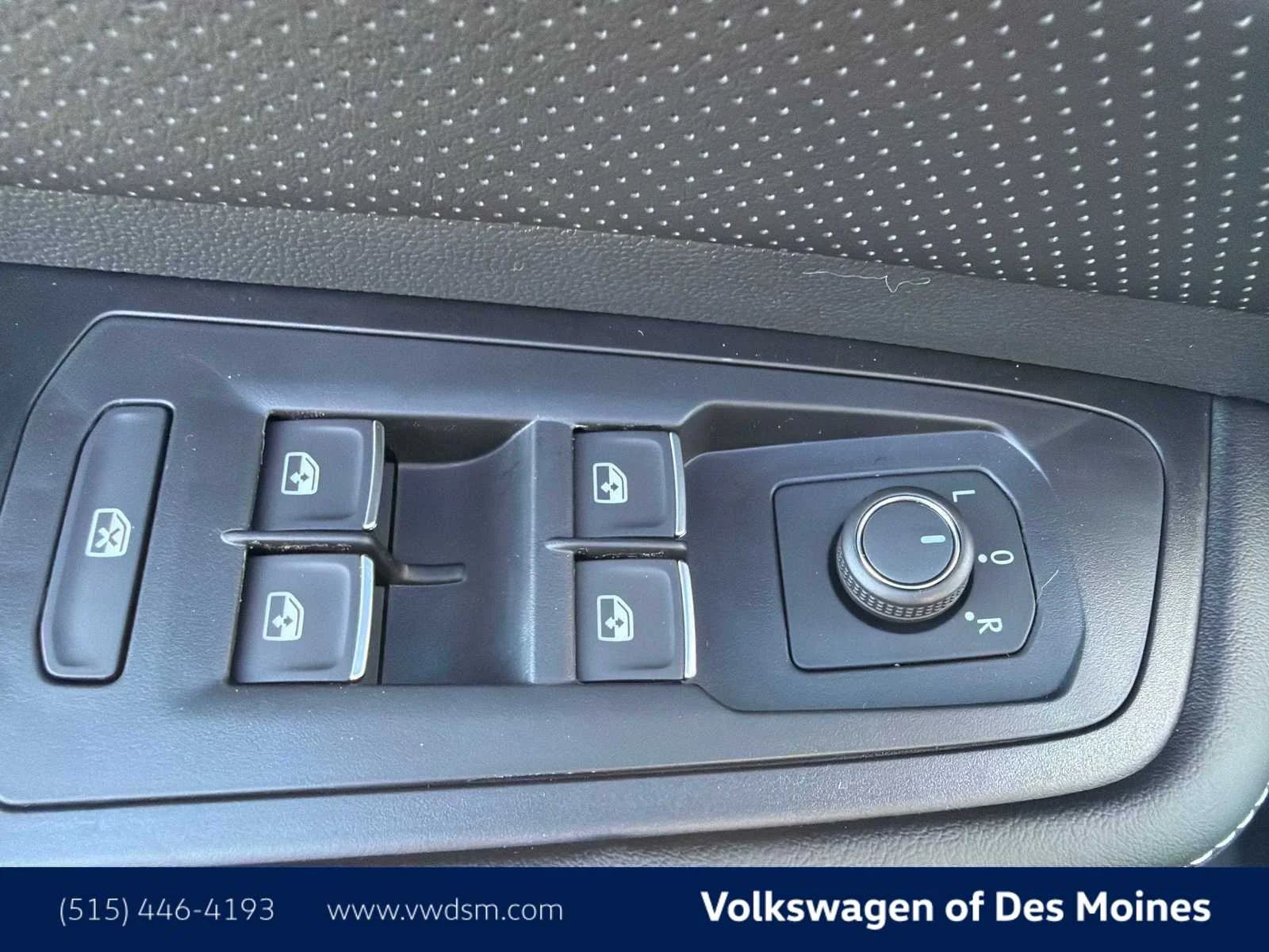 New 2026 Opal White Pearl Volkswagen 2.0T SE w/Technology image 24