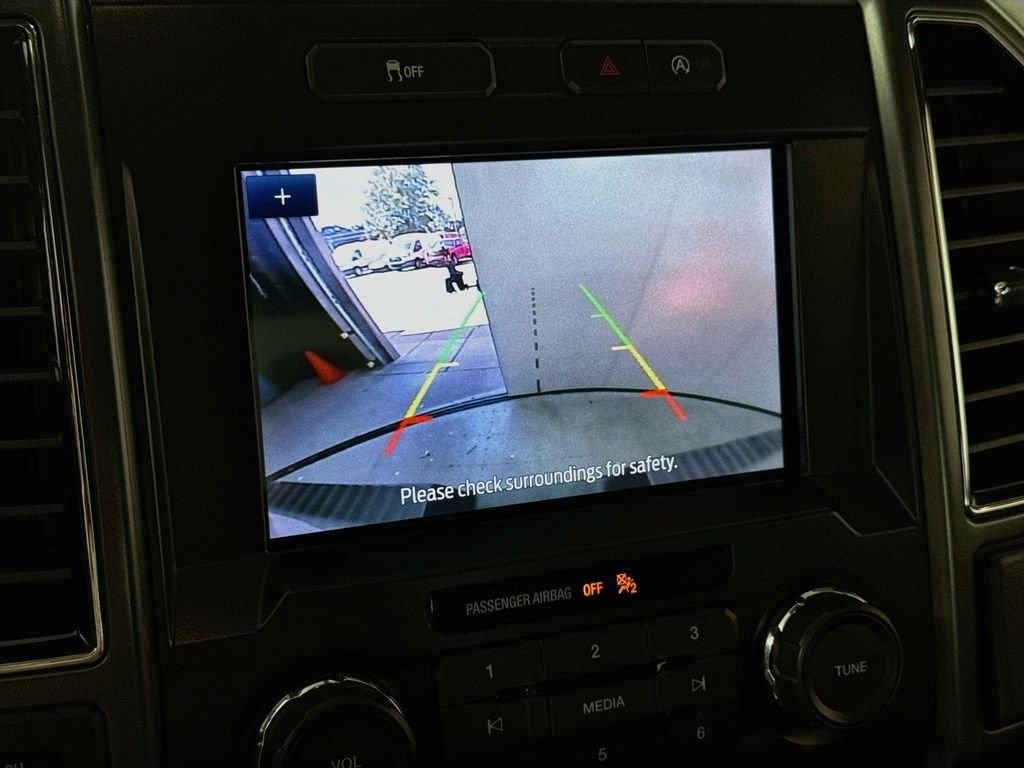 Used 2020 Magnetic Metallic Ford XLT image 4