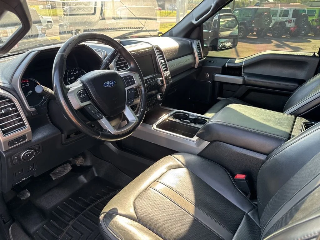 2019 Ford F-450 Super Duty Platinum - Photo 38