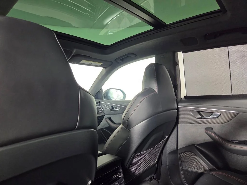 Used 2024 Daytona Gray Pearl Effect Audi 4.0T image 25