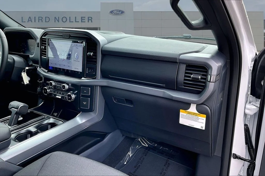 New 2026 White Ford XLT image 30