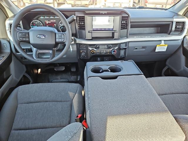 New 2027 Oxford White Ford F-350® XL image 41