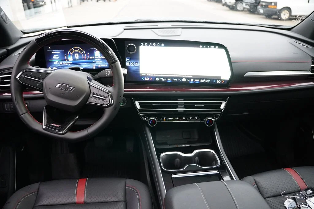 Used 2024 Mosaic Black Metallic Chevrolet RS image 21