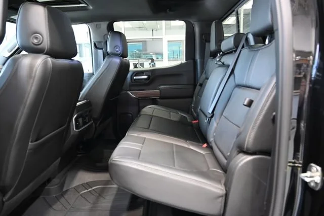 Used 2021 Black Chevrolet High Country image 12