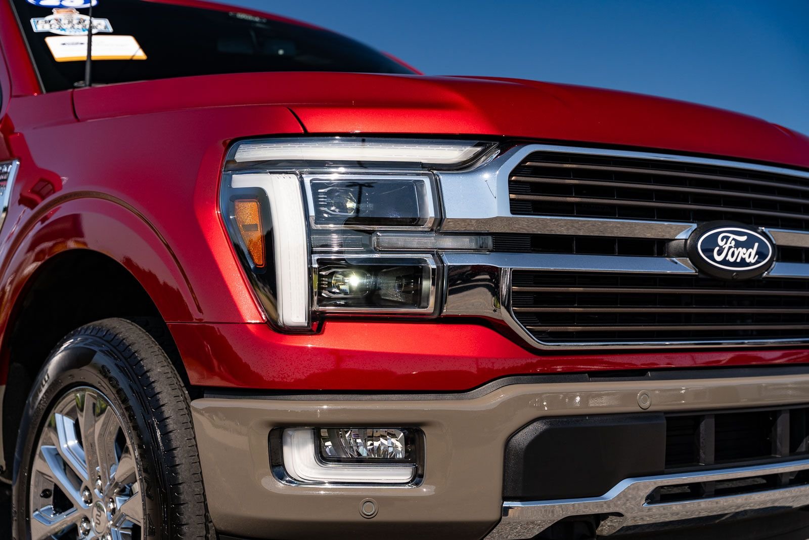 Certified Used 2025  Ford King Ranch image 10