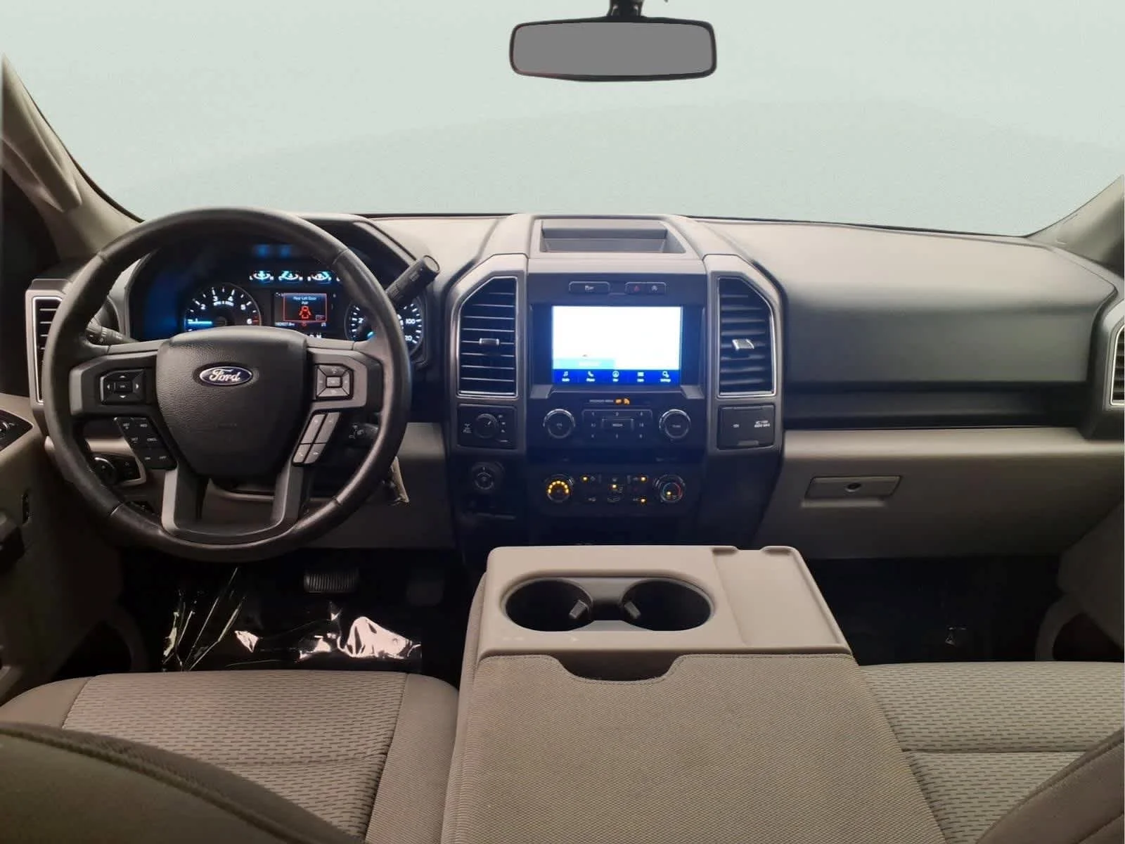 Used 2020 Rapid Red Metallic Tinted Clearcoat/Magnetic Ford XLT image 18