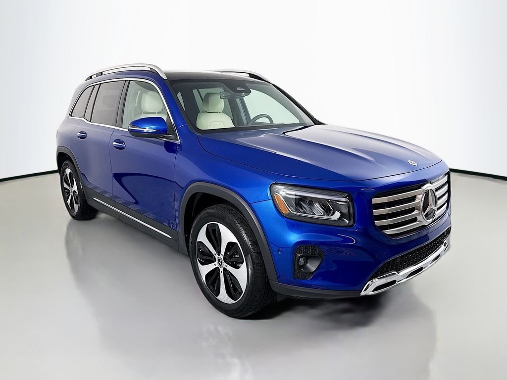 Used 2025 Blue Mercedes-Benz GLB 250 image 7