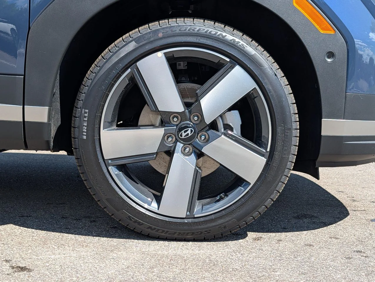 New 2026 Atlantis Blue Hyundai Limited AWD image 5