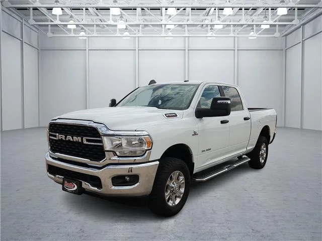 2024 RAM 2500 Big Horn 4x4 Crew Cab 6.3 ft. box 149 in. WB