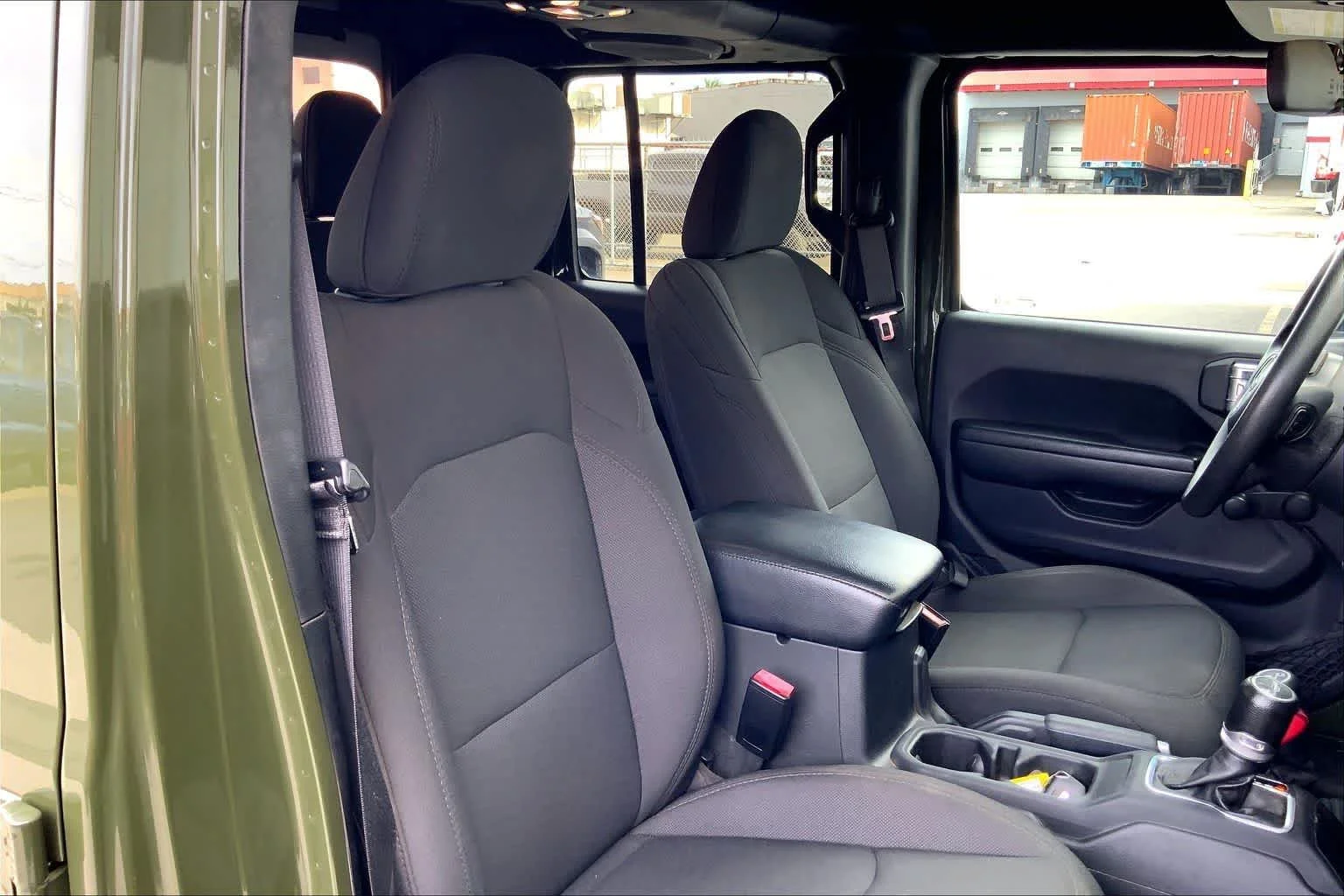 Used 2022 Grn/green Jeep Willys Sport image 12