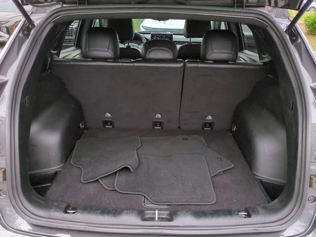 Used 2024 Gray Jeep Latitude image 13