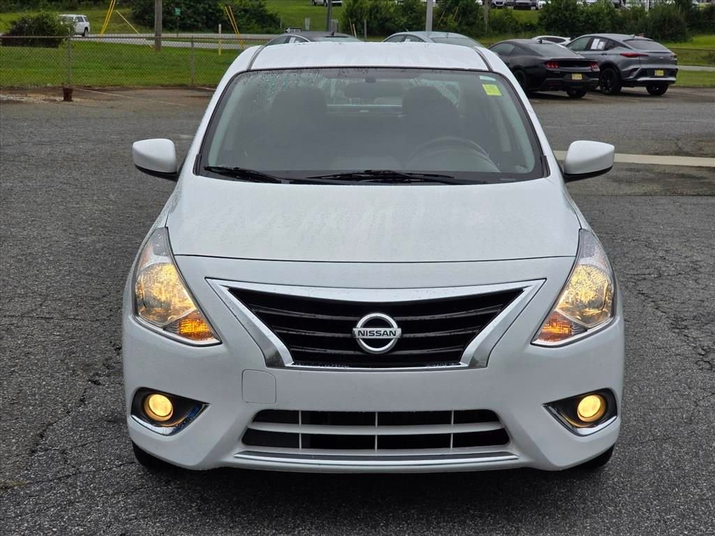 Used 2018 White Nissan 1.6 SV image 22