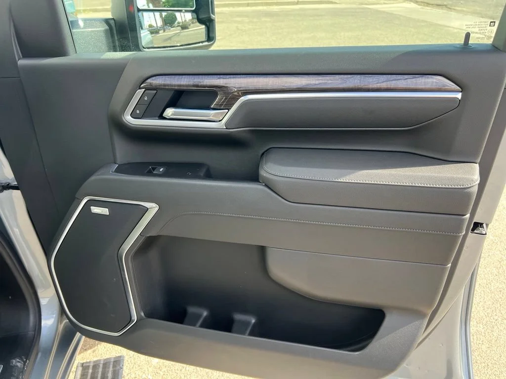 New 2026 Sterling Gray Metallic Chevrolet LTZ image 26