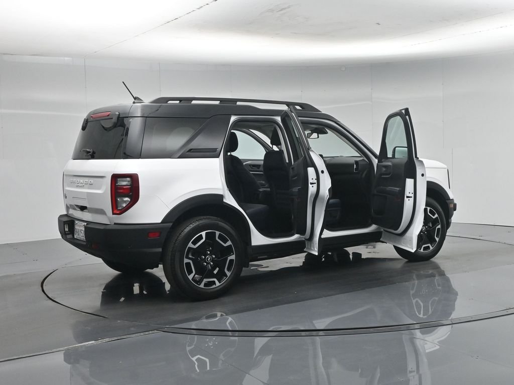 Used 2023 White Ford Outer Banks image 6