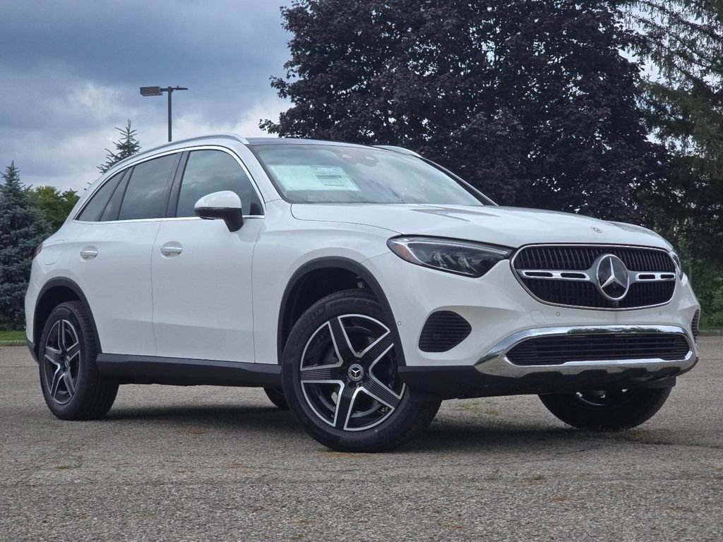 New 2027 Polar White Mercedes-Benz GLC 300 image 39