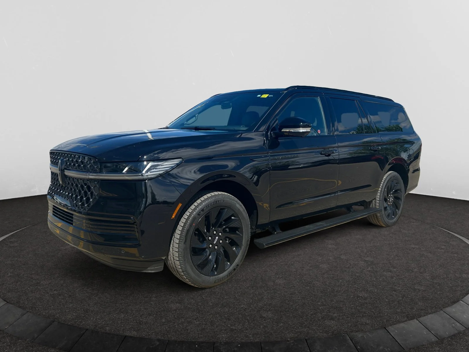 New 2026 Infinite Black Metallic Clearcoat Lincoln Reserve image 1